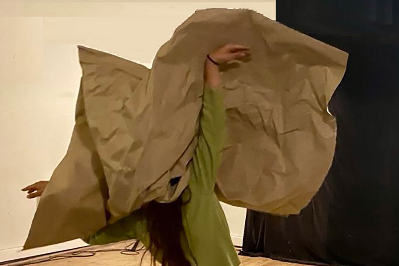 Papír / Budilova divadelní škola